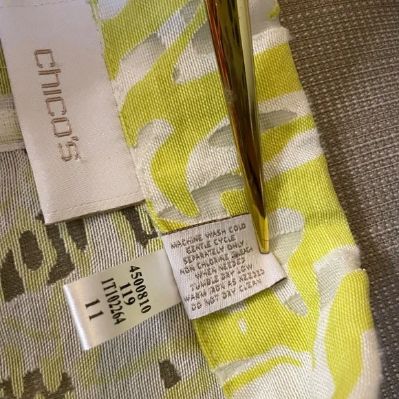 Chico's Jacket. sz XL/16 (Chico sz 3) - Picture 11 of 12